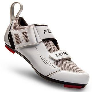 CLEARANCE        SHOES, F-121, FLR, Triathlon Shoes, R250 outsole, Tri-specific straps, No tongue, Pull handle, Size 44, WHITE