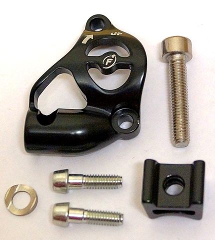 FORMULA R1/T1/OVAL LEFT M/CYLINDER XO CLAMP KIT