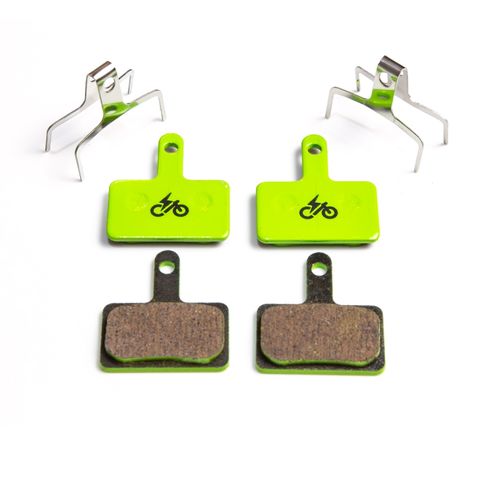H/D E-Bike DISC brake pads, 2 PAIRS, SEMI METALLIC, Shimano Deore (BR-M515/475/525/465/495)Tektro, Clarks (designed to deliver maximum performance & LONGER LIFE)
