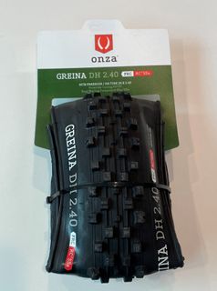 "Special Pricing"    Tyre 26 x 2.40 BLACK DH RC ONZA GREINA Tubeless Ready Kevlar 60TPI