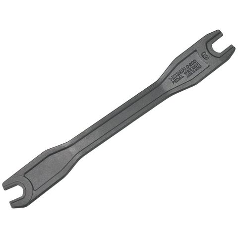 Hozan Pedal Wrench - Drop-forging with chrome vanadium steel for pros. Newly designed wrench which has a combination of 15&deg; jaw and straight jaw.