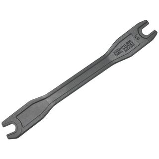 `A NEW ITEM - Hozan Pedal Wrench - Drop-forging with chrome vanadium steel for pros. Newly designed wrench which has a combination of 15° jaw and straight jaw.