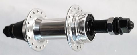 Hub Alloy Screw On Nutted Silver 32H (135mm OLD)