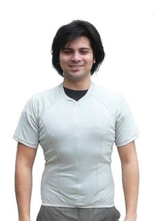 Jersey, COMO SPORTS, short sleeve, 3/4 length zip, 3 rear pockets, Size LARGE, colour GREY, "GREAT STARTER JERSEY"