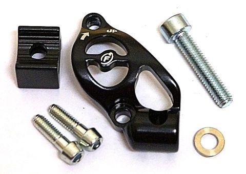 FORMULA R1/T1/OVAL RIGHT M/CYLINDER XO CLAMP KIT