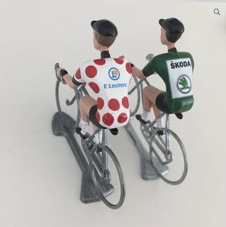 FLANDRIENS Models, 2 x Hand painted Metal Cyclists,  Red Polka & Green jerseys