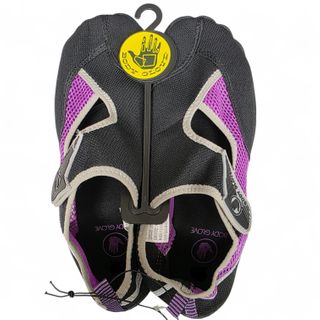 LADIES WATERSHOES BODY GLOVE SIZE 6