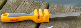 REGAL RIVER HOOK FILE AND KNIFE SHARPENER