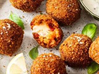 ARANCINI TOMATO AND BASIL 1KG 25PC