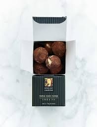 BYRON BAY COOKIES GIFT BOX 75G - TRIPLE CHOC FUDGE
