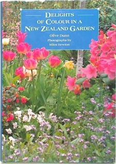Delights of Colour in a New Zealand Garden