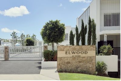 Elwood by Azure