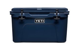 Yeti Tundra 45 Navy