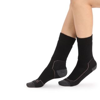 Icebreaker Women's Crew Hike - Medium Cushion - Black