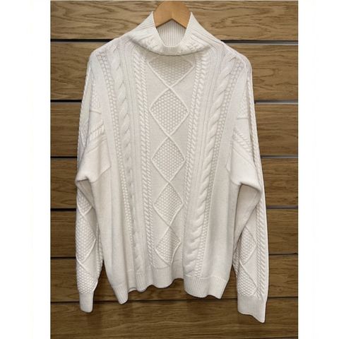 Merinosnug W Cable Knit - White