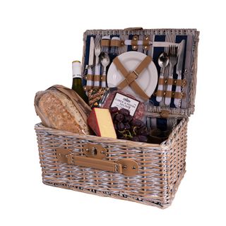 Avanti 4 Person Picnic Basket - Hampton Stripe Pattern Lining