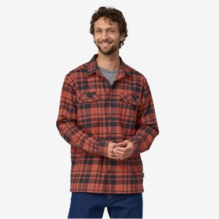 Patagonia Long Sleeved Organic Cotton Midweight Fjord Flannel Shirt - Burl Red