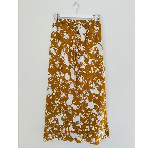 Frockk Women's Linen Anthea Skirt - Tumeric Floral