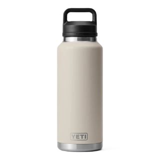 Yeti Rambler 46oz Chug Bottle - Cape Taupe