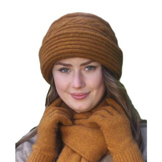 Lothlorian Ribbed Clouche Hat - Gold