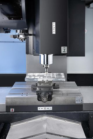 DN Solutions DEM4000