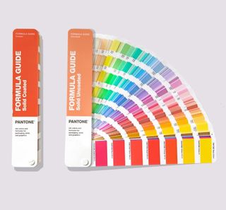 PANTONE GUIDES