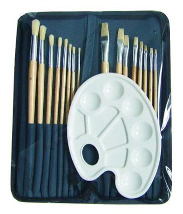 EXPRESSION BRUSH SET WITH PALETTE
