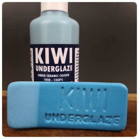 KIWI UNDERGLAZE 100ML TURQUOISE BLUE