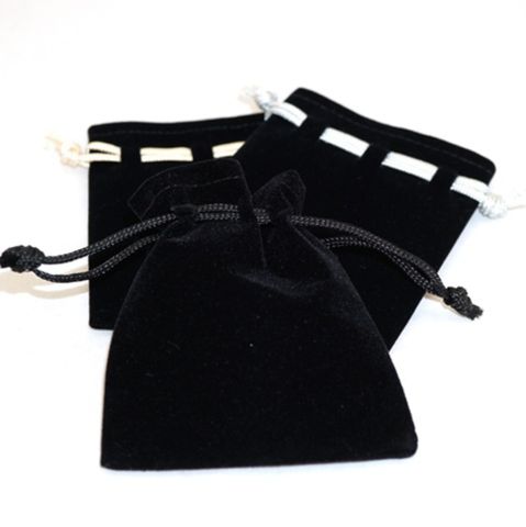 VELVET POUCH MEDIUM BLACK/BLACK 75X90MM