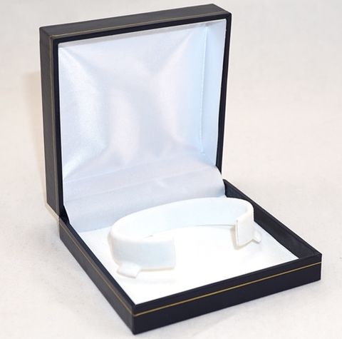 SC6-BANGLE BOX NAVY LEATHERETTE GOLD LINE WHT CLIP