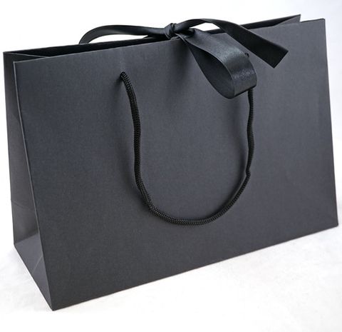 PREMIUM MEDIUM BLACK CARRY BAG W/RIBBON TIE