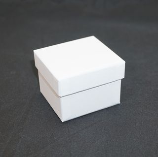 SDRO - RING BOX WHITE LEATHERETTE CARDBOARD