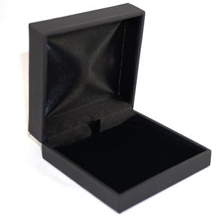 IMB-PENDANT BLK IMIT LEATHER BOX BLK VELV PAD