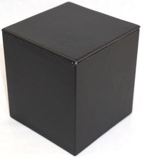 DISPLAY CUBE BLACK VINYL SMALL