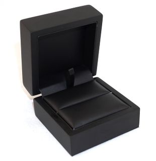 RING BOX MATT BLACK WOOD BLACK VINYL PAD