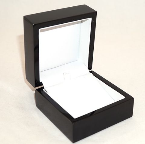 PENDANT BOX GLOSS BLACK WOOD WHITE VINYL PAD