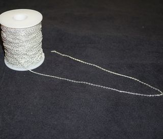 BOX CHAIN EXTRA FINE SILVER PLATED 1.9X2.8mm-1M