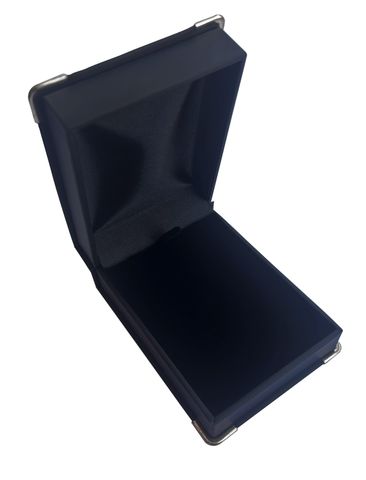 SCG-GOLD CORNER PENDANT BOX BLK BLK VELV PAD