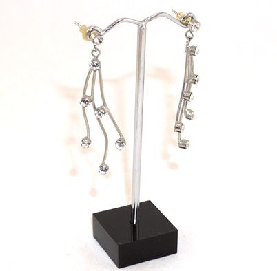 EARRING STAND BLACK PERSPEX/ WIRE SLIM