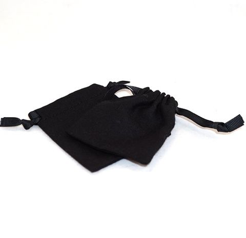 SMALL CALICO POUCH BLACK/BLACK RIBBON 70X80MM