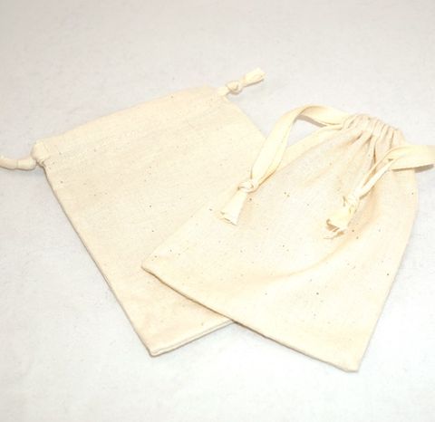 LARGE CALICO POUCH CREAM/CREAM RIBBON 95X130MM