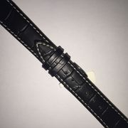 18MM BLACK LOUISIANA-GRAIN STRAP (672R)