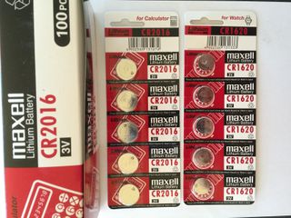 BUTTON CELL BATTERIES