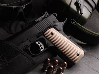 S&W 1911 Govt Tactical Panel - Diagonals Khaki G10