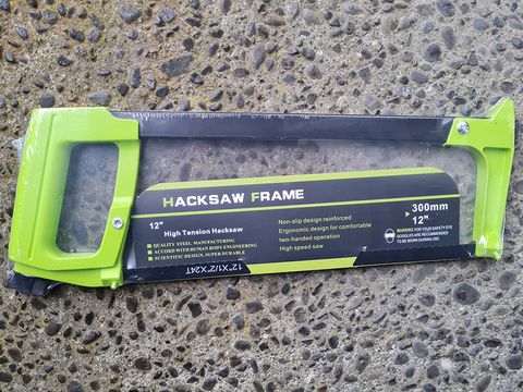 Hacksaw Premium 300mm
Comes with blade