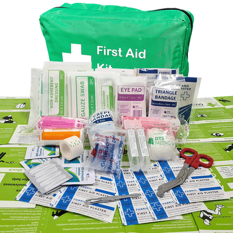 First Aid Kit Basic Outdoor / Travel in soft pack