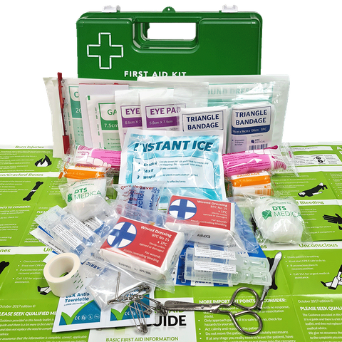 Multipurpose kit in Green Wall mountable box