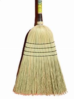 Straw Broom 7 Tie Shed