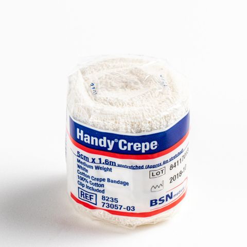 8235 HANDYCREPE BANDAGE 5cm x 1.6m Roll