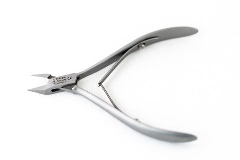 EKS NAIL CLIPPERS 11cm Fine Point Straight D/Spring *THE END* SALE HALF PRICE
